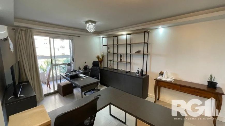 Este incrível apartamento de 3 dormitórios e 85m² une conforto e sofisticação em cada detalhe. A suí