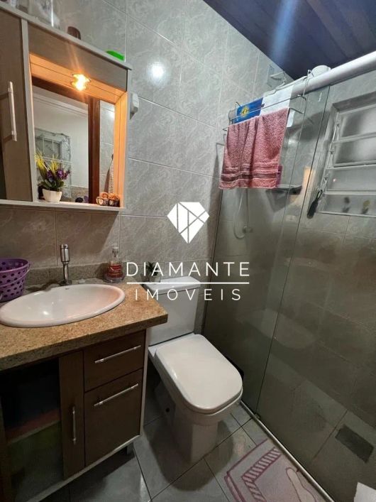 CASA EM CONDOMÍNIO 2D COM PÁTIO NA VILA NOVA