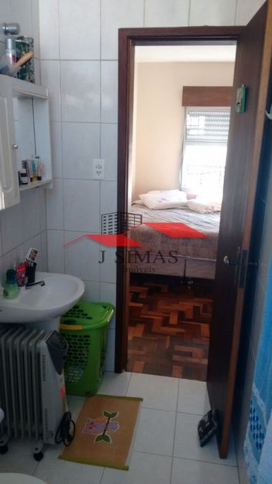 Apartamento (Padrão), com 1 quartos e 1 banheiros à Venda, 40 m² em Porto Alegre/RS