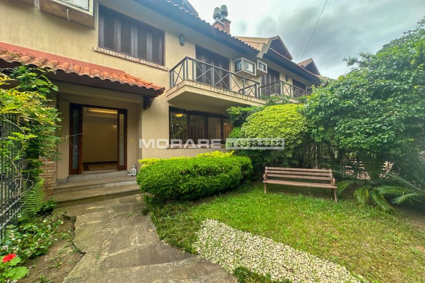 Casa em Condominio à venda, 3 dormitórios, 1 suíte, área 260m², no bairro Três Figueiras, Porto Aleg