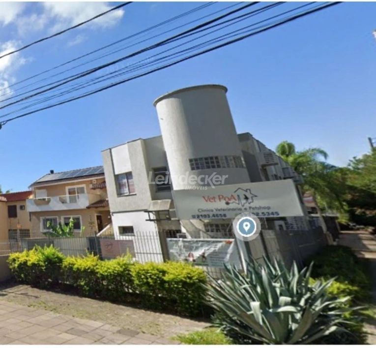 Prédio Comercial em Bom Jesus com 284 m² .