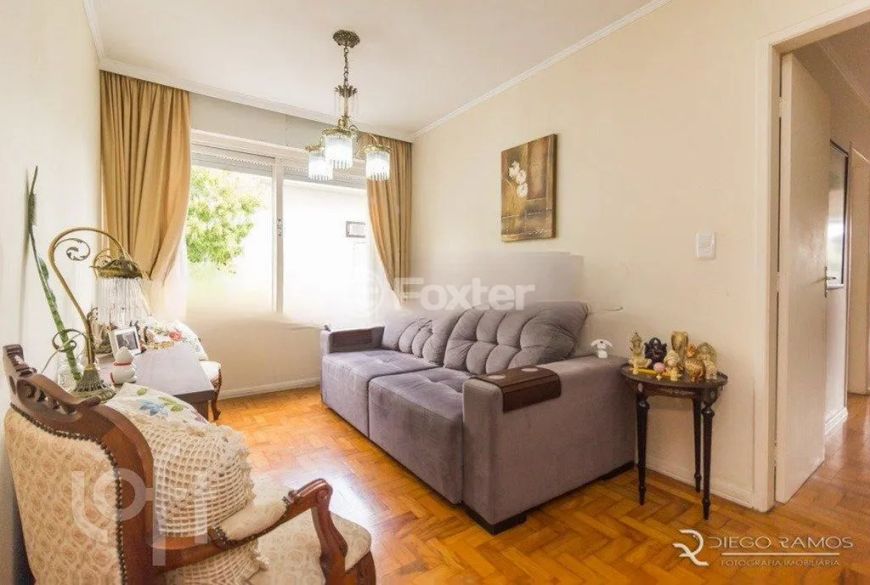 Apartamento, Menino Deus,3dormitórios,1suíte,2banheiros,1vaga de garagem.