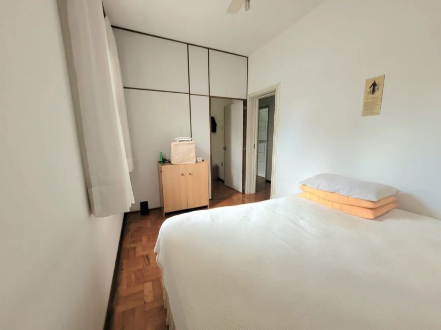 Casa térrea com 4 dormitórios e 4 vagas no bairro Jardim Itu por R$ 780.000,00