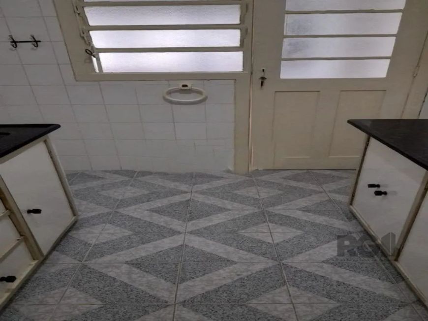 Apartamento de 1 dormitorio a venda no bairro Bom Fim.Apartamento à venda localizado na Rua Vasco da