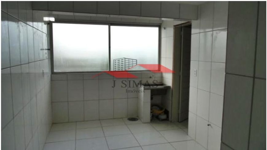 Apartamento (Padrão), com 2 quartos e 1 banheiros à Venda, 70 m² em Porto Alegre/RS