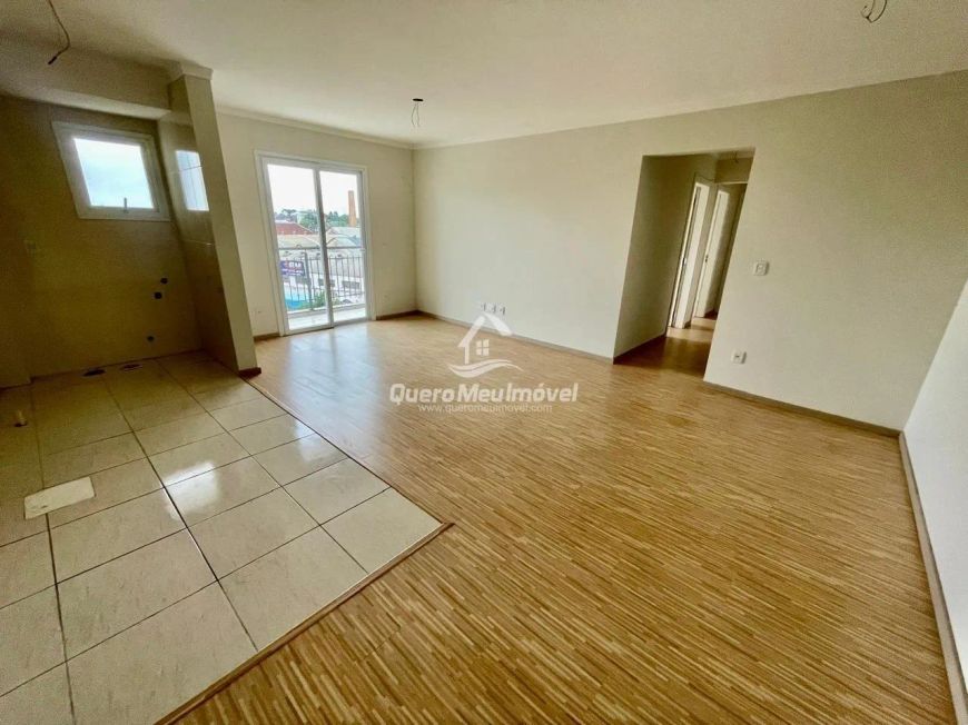 Apartamento 3 quartos no Desvio Rizzo