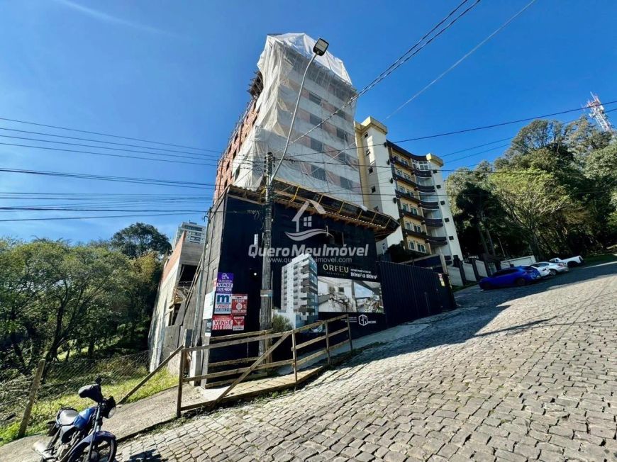 Apartamento em construção no bairro São Leopoldo