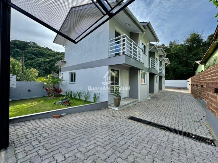 Sobrado duplex à venda no Esplanada