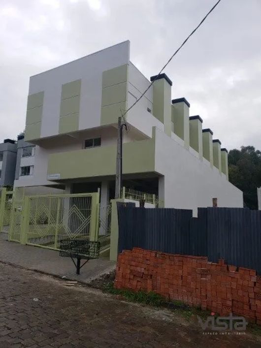 CAXIAS DO SUL - Casa Padrão - DESVIO RIZZO