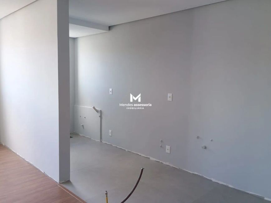 Apartamento novo de 1 quarto