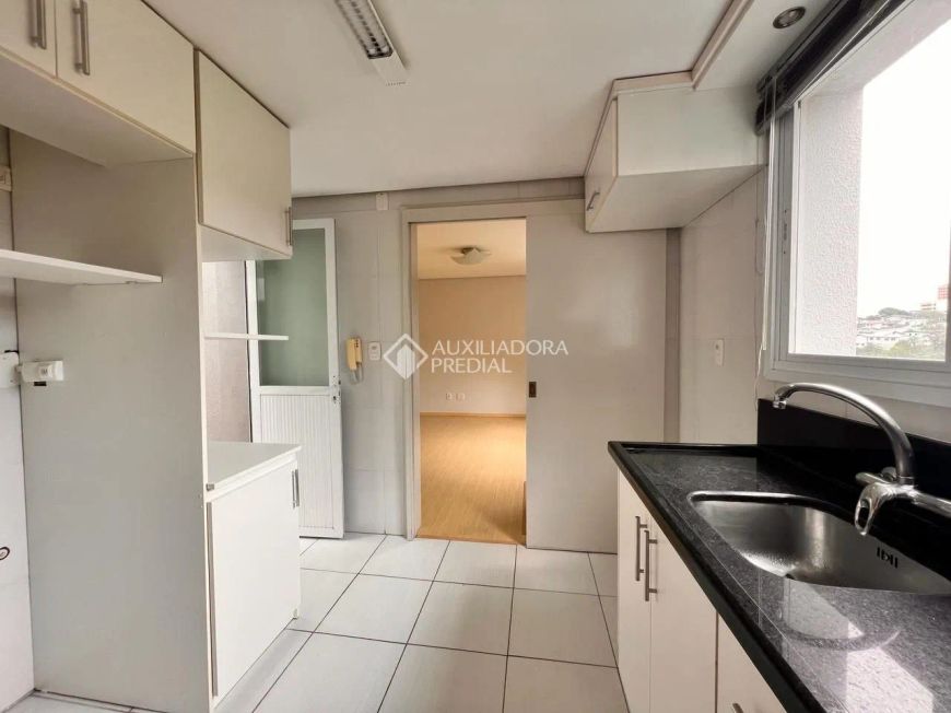 Apartamento no bairro Charqueadas