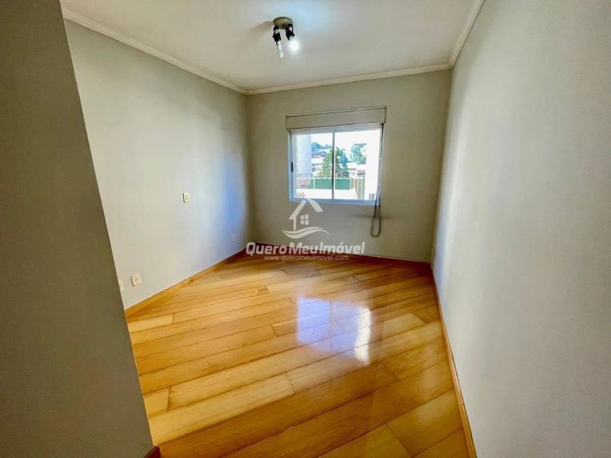 Apartamento de 2 dormitórios no Interlagos