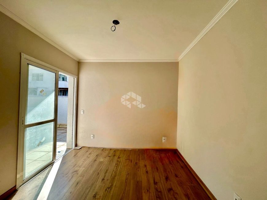 Apartamento novo com sacada no bairro Treviso