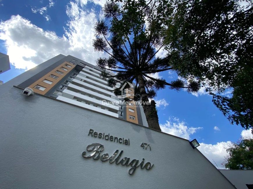 Apartamento com 3 Suítes em Lourdes