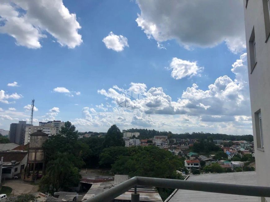 Apartamento em Desvio Rizzo