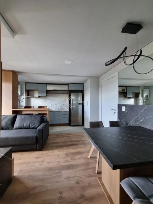 Apartamento Mobiliado São 55,11m² privativos &amp;amp;#10004;2 dormitórios, sendo 1 suíte &amp;amp;#10004;Sa