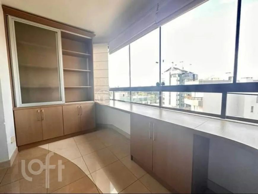 Apartamento à venda Rua Giácomo Capeletti, Madureira - Caxias do Sul