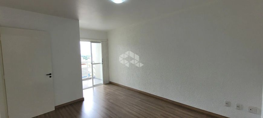 Apartamento em Colina Sorriso