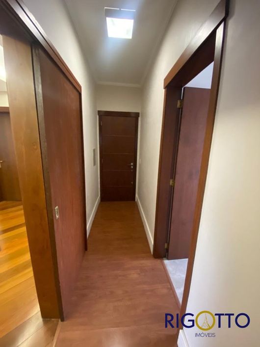 APARTAMENTO MOBILIADO|3 DORM|SUITE|SALA|SACADA|COZINHA|ÁREA DE SERC|BANHEIRO|LAVABO|LAREIRA|2 VAGAS