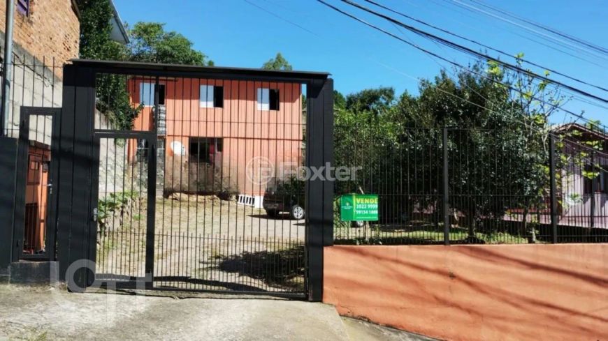 Casa à venda Rua Cambará do Sul, Kayser - Caxias do Sul