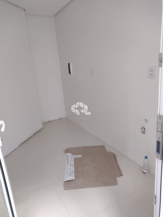 APARTAMENTO 02 DORMITÓRIOS NO BAIRRO PIO X EM CAXIAS DO SUL