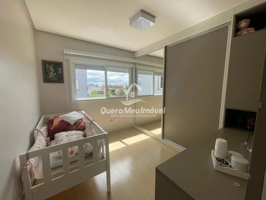 Apartamento mobiliado no sagrada família