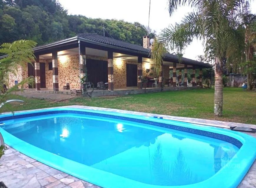 Chácara com 20.000m² no Desvio Rizzo - Cxs/RS