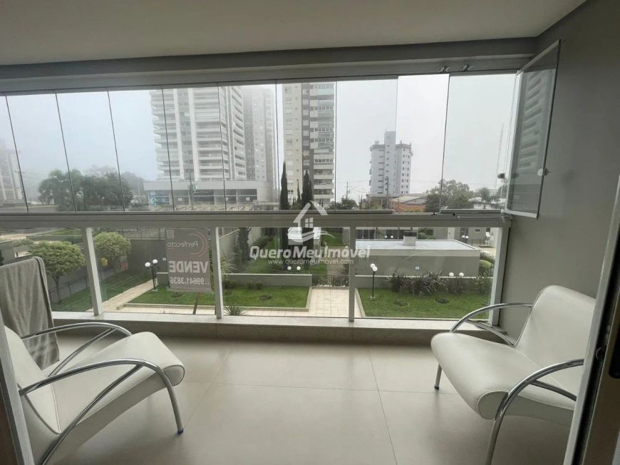 Apartamento mobiliado à venda no Madureira.