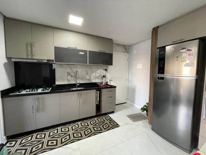 Apartamento em Desvio Rizzo