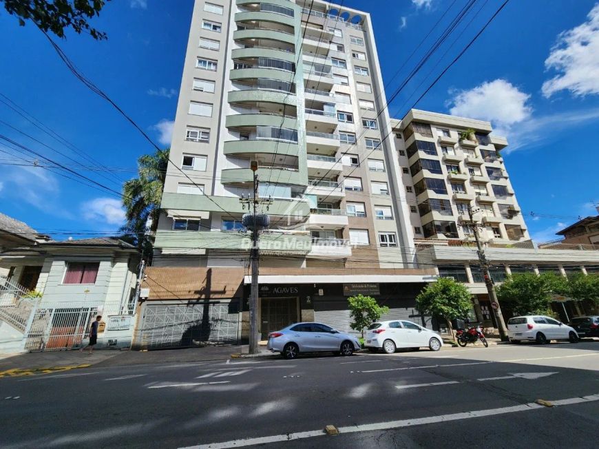 Apartamento mobiliado e equipado no Centro