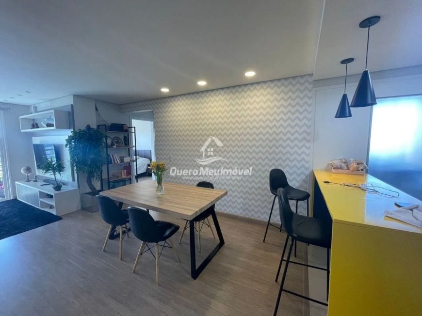 Apartamento à venda no bairro Sagrada Familia