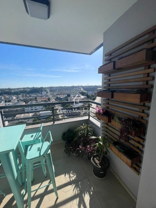 Apartamento à venda no bairro Sagrada Familia