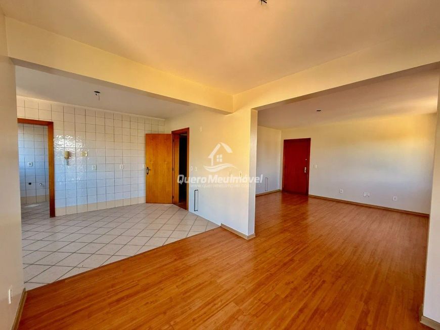 Apartamento com 137m² de área privativa