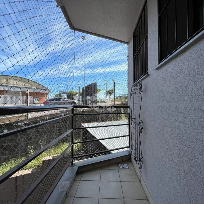 Apartamento em Desvio Rizzo