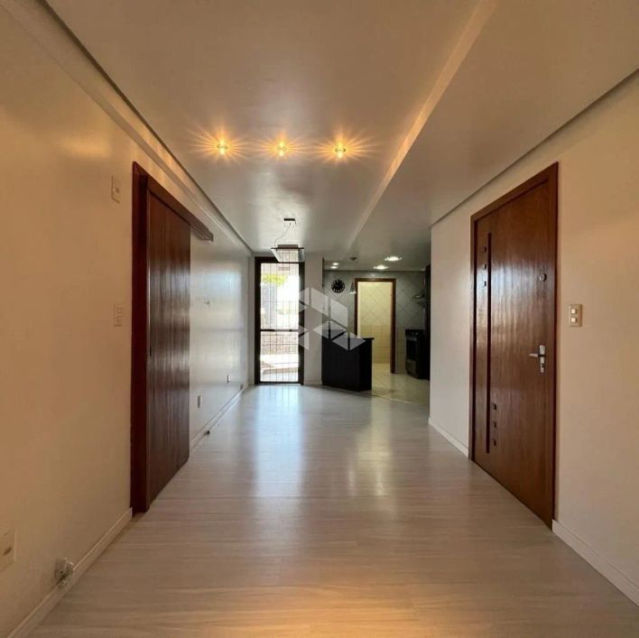 Apartamento em Desvio Rizzo