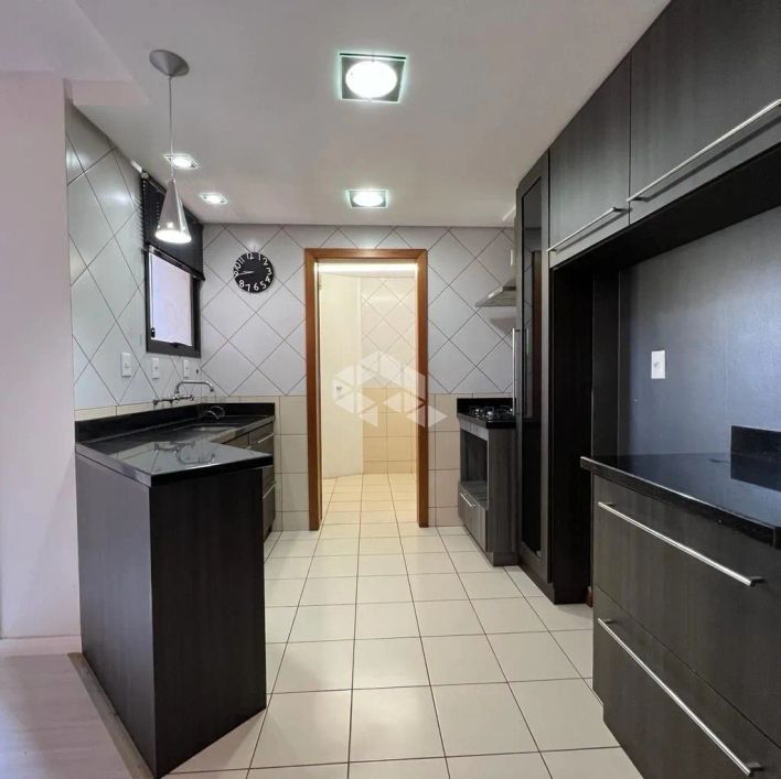 Apartamento em Desvio Rizzo