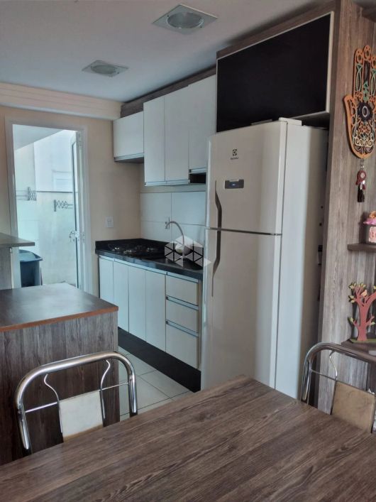 Apartamento em Desvio Rizzo