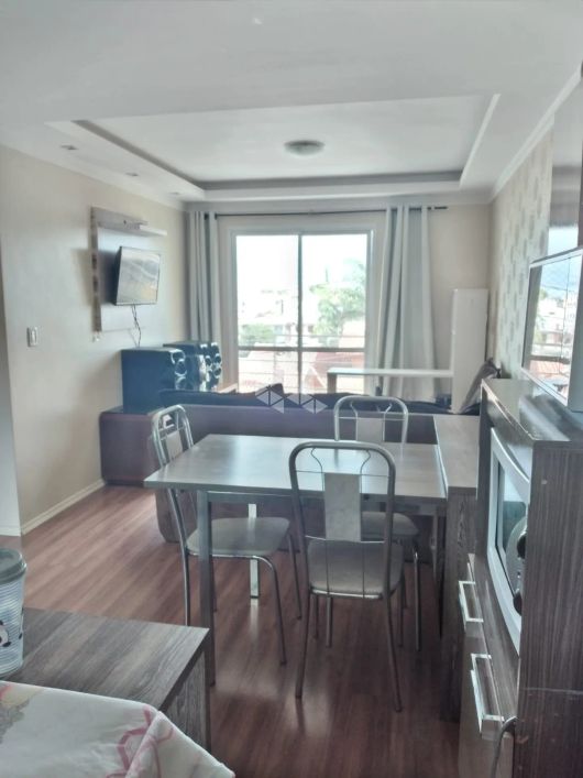 Apartamento em Desvio Rizzo