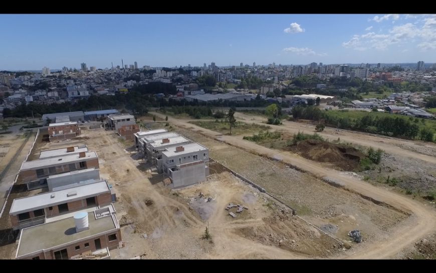 Terreno em condomínio fechado próximo ao centro de Caxias do Sul - RS