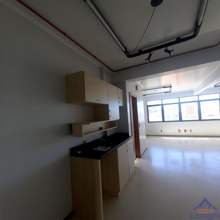 SALA AÉREA CENTRO COMERCIAL ARMANDO MICHIELON