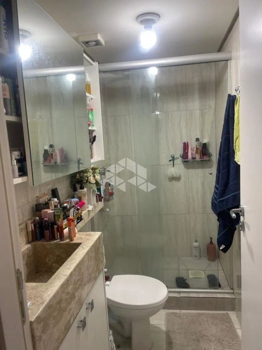 Apartamento em Cinqüentenário