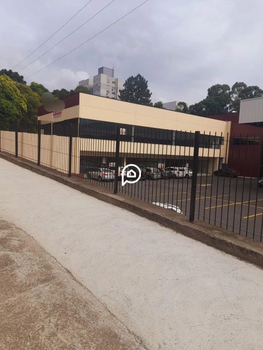 LOJA TERREA, 140M2, BAIRRO CRUZEIRO