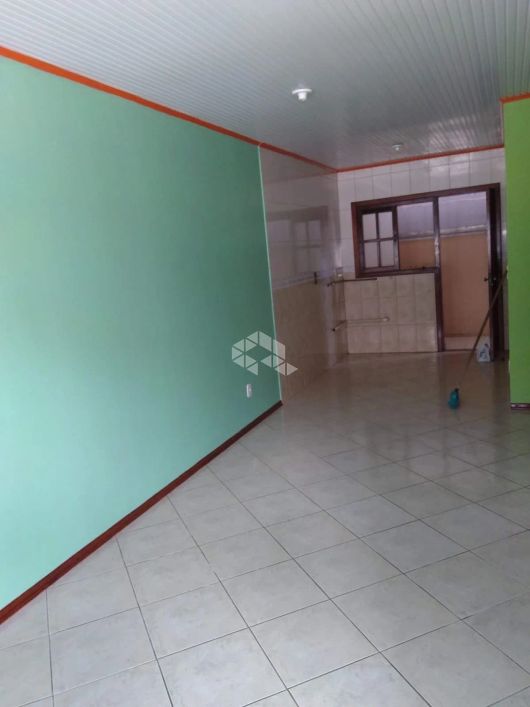linda casa no bairro Desvio Rizzo