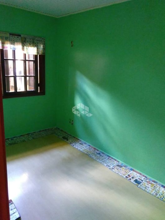 linda casa no bairro Desvio Rizzo