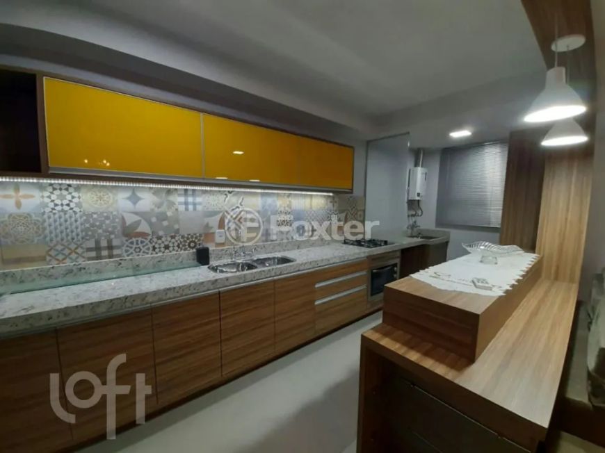 Apartamento à venda Rua Ângelo Lourenço Tesser, De Lazzer - Caxias do Sul