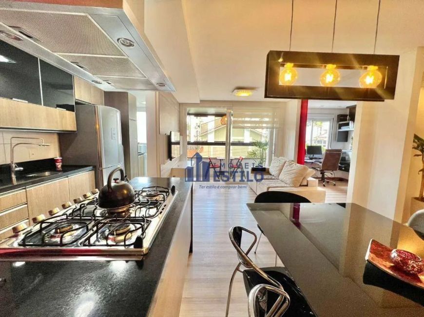 Apartamento com 3 dormitórios à venda, 93 m² por R$ 595.000,00 - Vinhedos - Caxias do Sul/RS