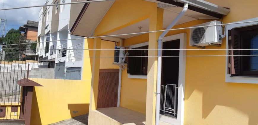 Venda de Casa em Caxias do Sul-RS, bairro Desvio Rizzo