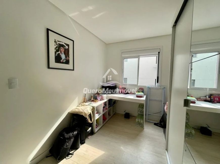 Apartamento mobiliado com Terraço