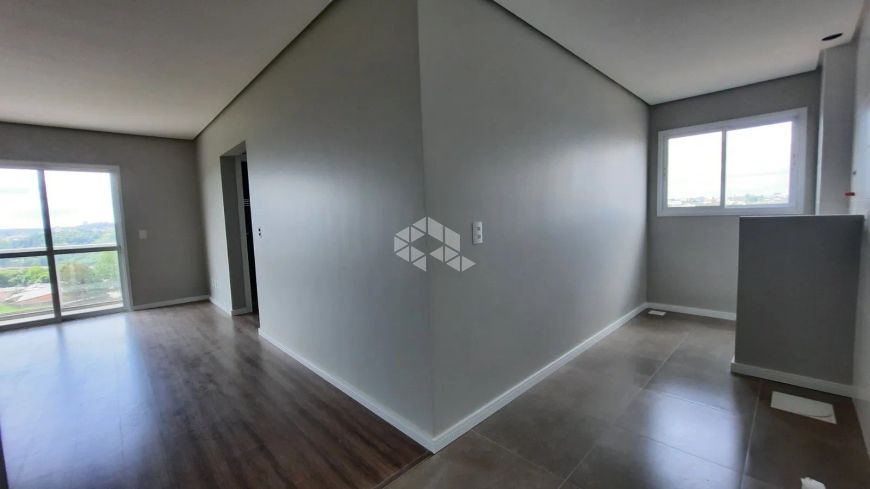 Lindo apartamento com suíte, sacada com churrasqueira, elevador, 1 vaga de garagem