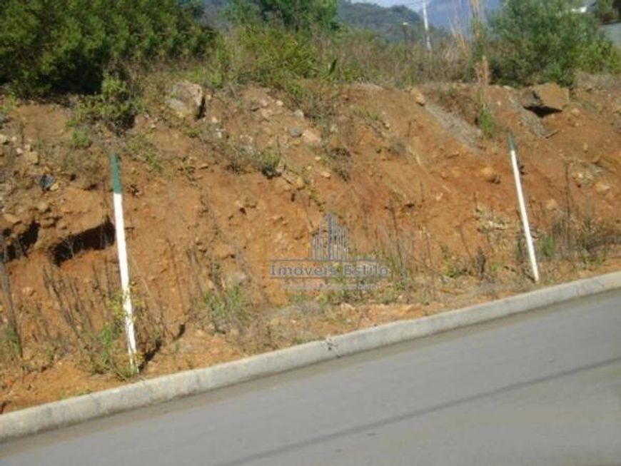 Terreno à venda, 360 m² por R$ 181.000,00 - Vila Cristina - Caxias do Sul/RS